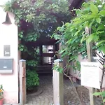 民宿 Vogelparadies Homestay Nichtraucher