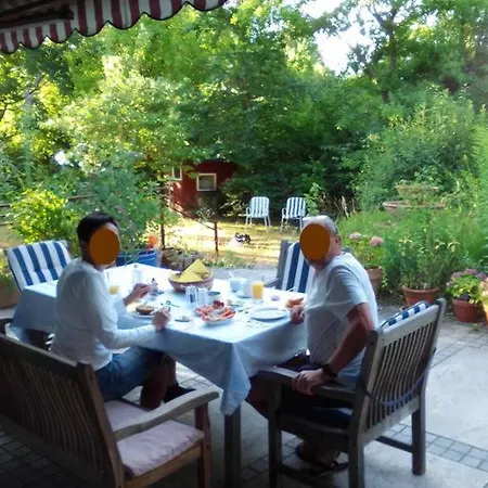 Haus Vogelparadies Homestay