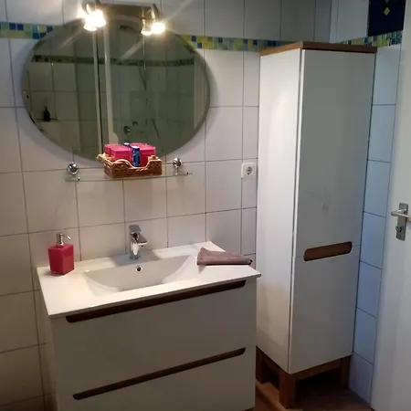 Haus Vogelparadies Homestay Hemhofen